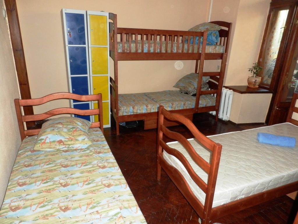 Yourhostel Kijów Pokój zdjęcie