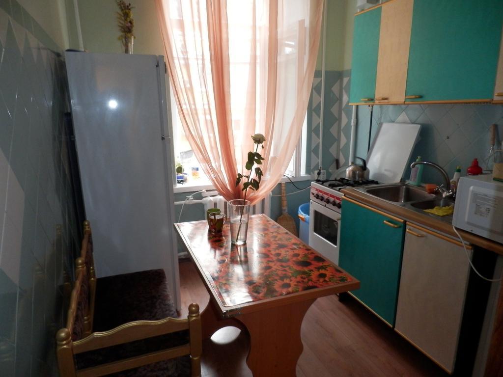 Yourhostel Kijów Zewnętrze zdjęcie
